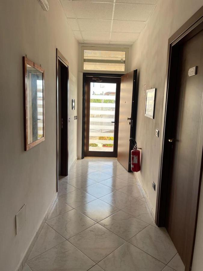 B&B La Stazione Сибари Экстерьер фото